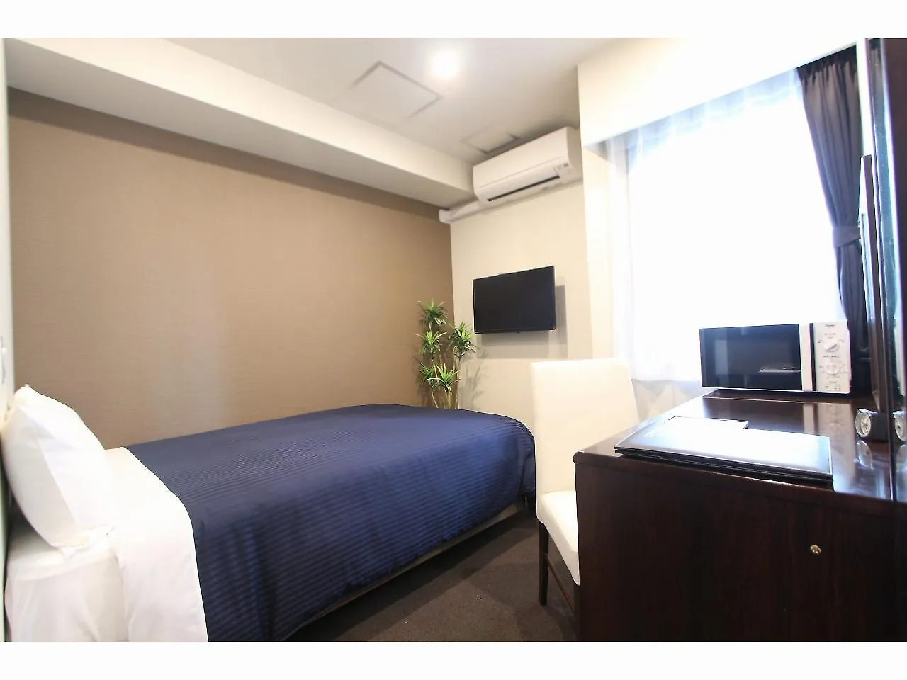 Hotel Livemax Higashi Ginza Tokyo Japan